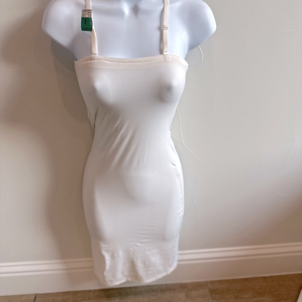 NWT Vassarette white Slip Dress - Small